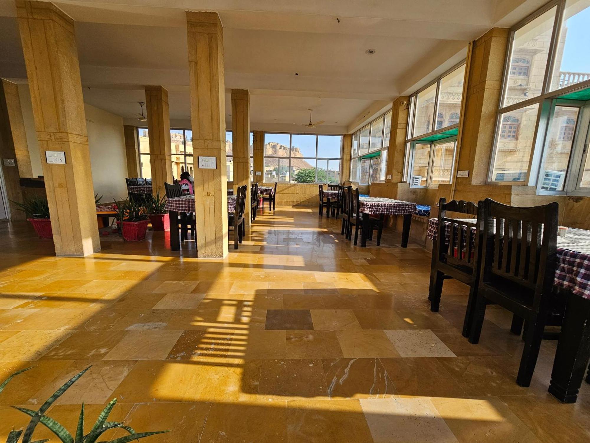 Hotel Royal Haveli Jaisalmer Exterior foto