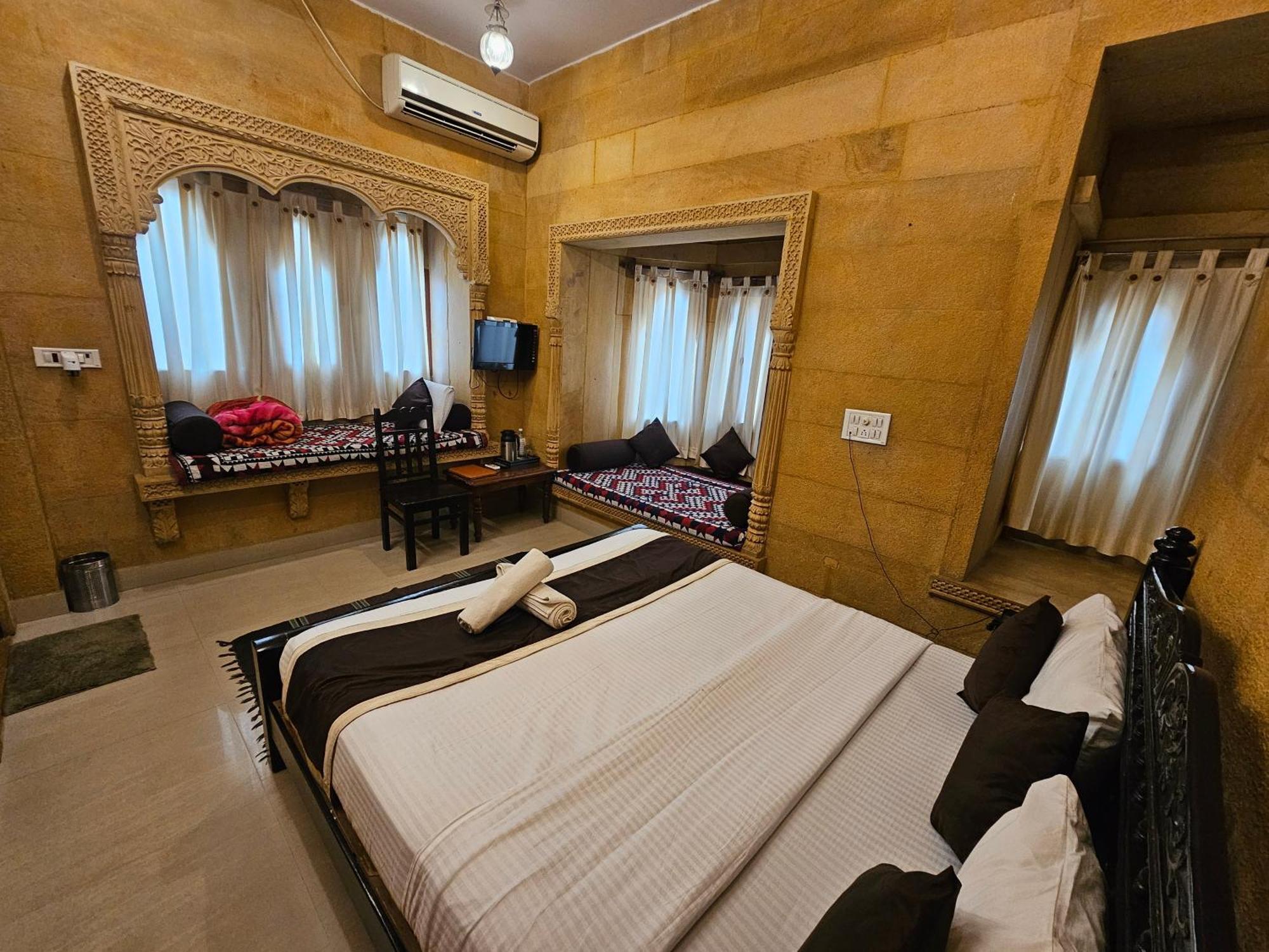 Hotel Royal Haveli Jaisalmer Exterior foto