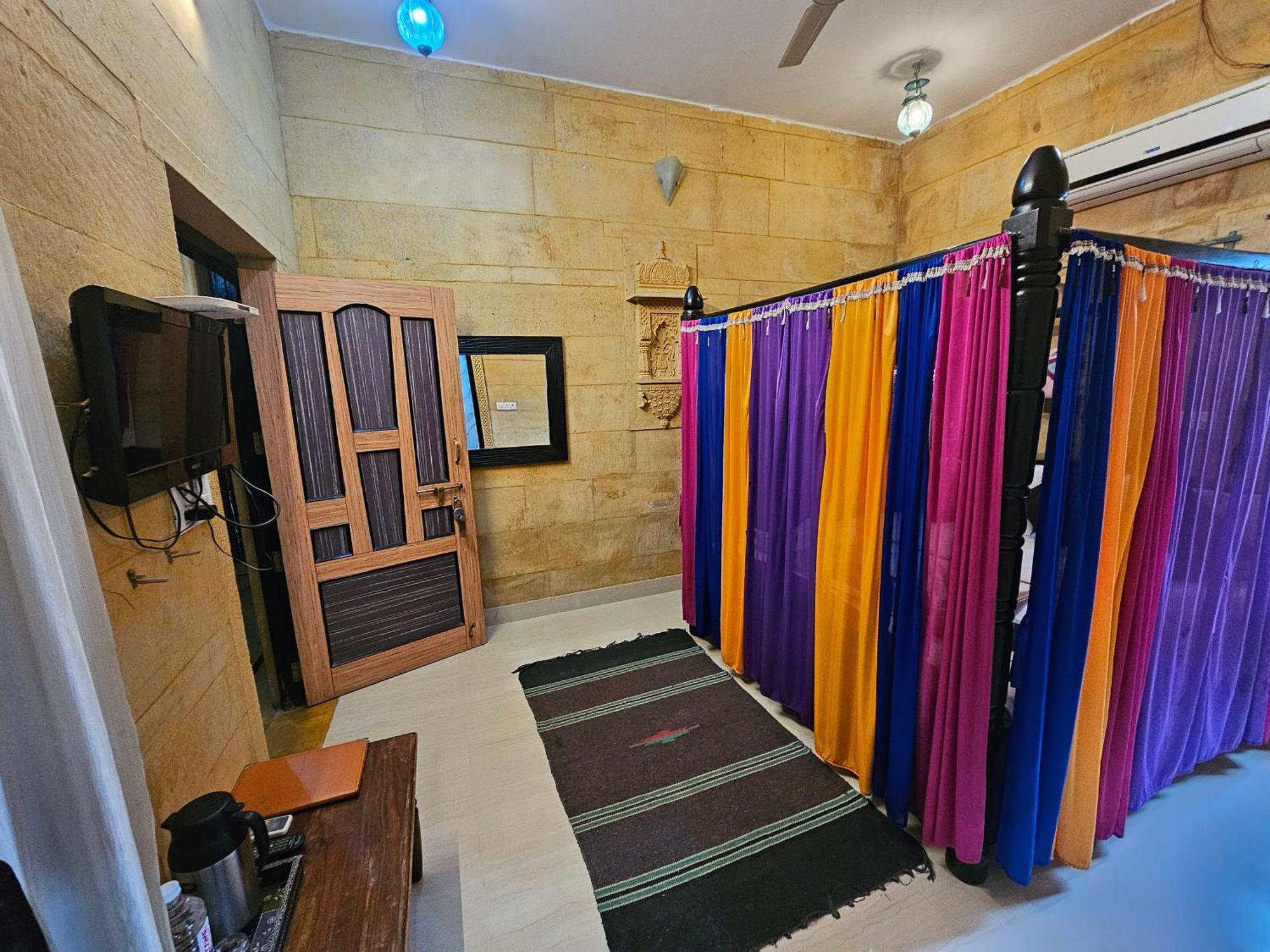Hotel Royal Haveli Jaisalmer Exterior foto